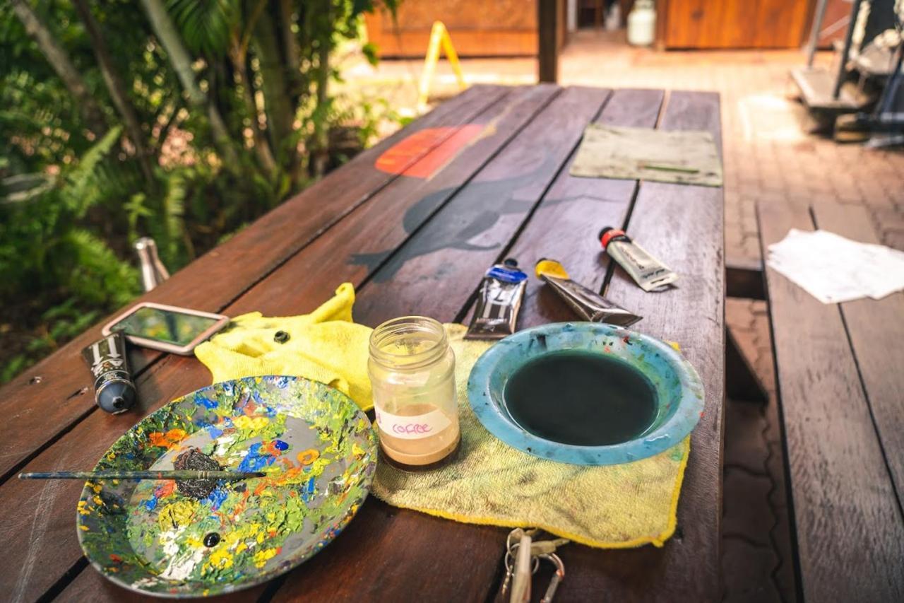 Tropic Days Boutique Hostel Cairns Extérieur photo